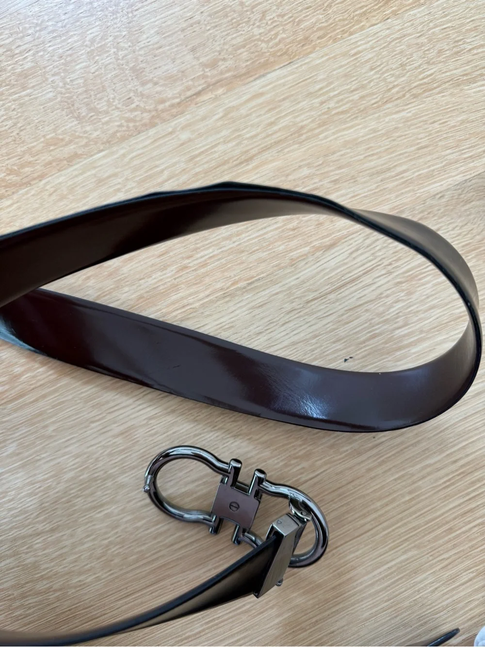 Authentic Ferragamo Mens Black Leather Belt